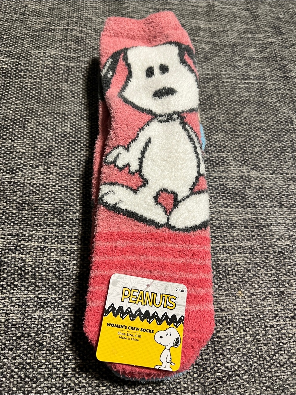 NWT Peanuts Fuzzy Crew Socks- 2 pk